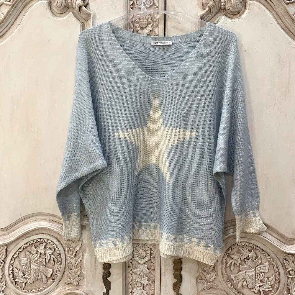 Zara Light Blue V-Neck Sweater with Cream Star